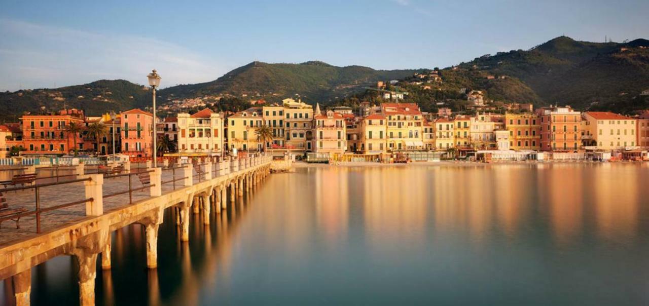 Villa Fior Di Lavanda Cisano sul Neva Extérieur photo